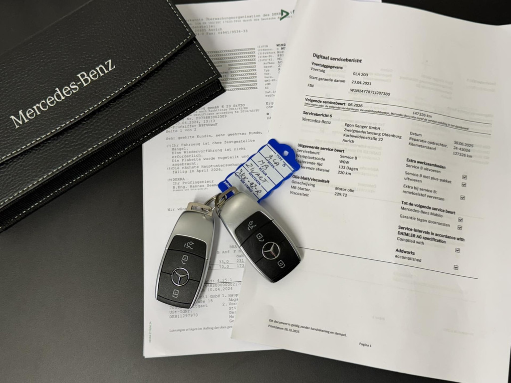 Mercedes-Benz GLA-200 AMG Sfeerverlichting Trekhaak Cruise Climate Navigatie Bluetooth Stoelverwarming - SUV: slika 3 Mercedes-Benz GLA-200 AMG Sfeerverlichting Trekhaak Cruise Climate Navigatie Bluetooth Stoelverwarming - SUV: slika 3