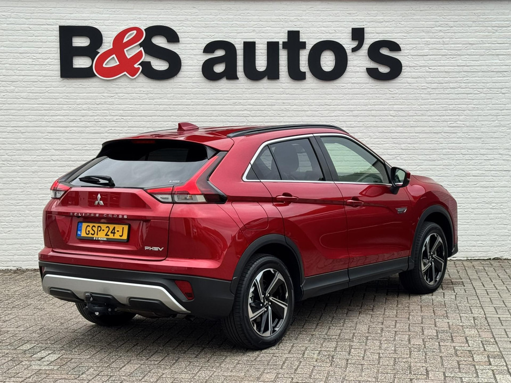 Mitsubishi Eclipse Cross-2.4 PHEV Intense+ Cruise control Climate control Navigatie Apple Android Parkeersensoren plus camera - SUV: slika 2 Mitsubishi Eclipse Cross-2.4 PHEV Intense+ Cruise control Climate control Navigatie Apple Android Parkeersensoren plus camera - SUV: slika 2