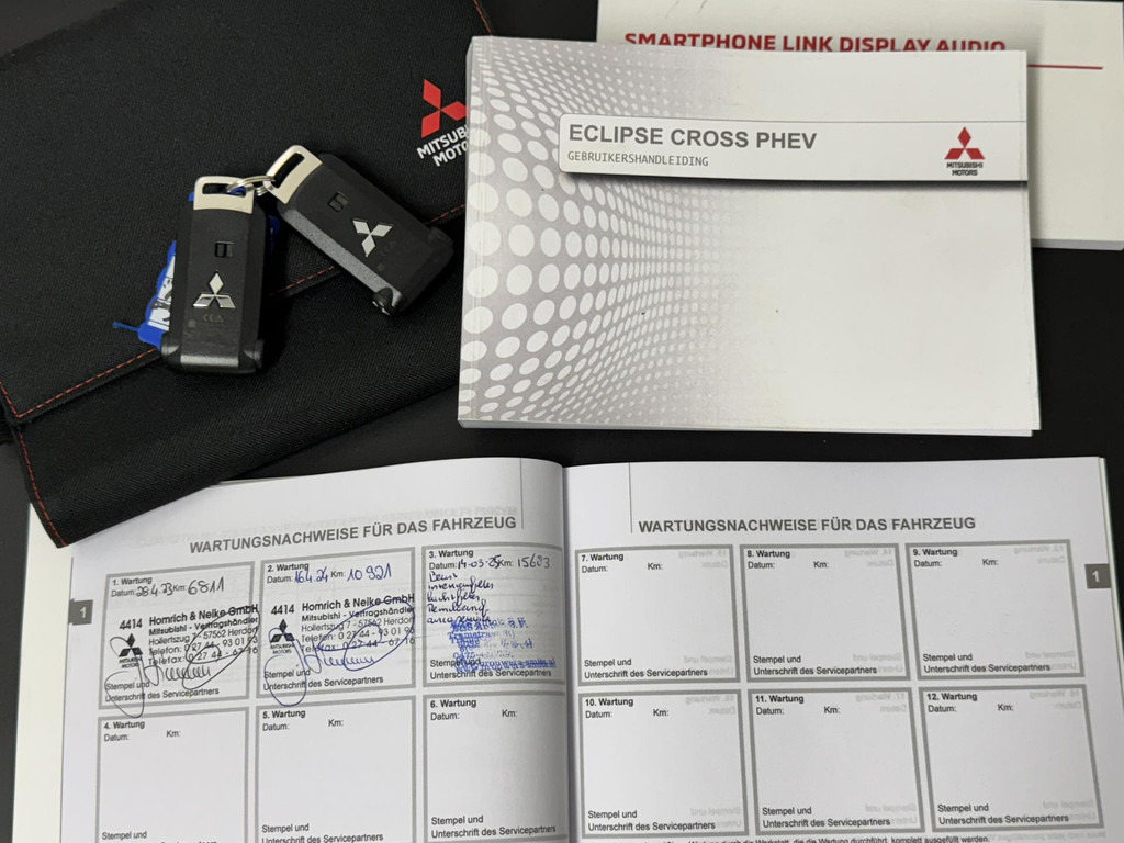 Mitsubishi Eclipse Cross-2.4 PHEV Intense+ Cruise control Climate control Navigatie Apple Android Parkeersensoren plus camera - SUV: slika 3 Mitsubishi Eclipse Cross-2.4 PHEV Intense+ Cruise control Climate control Navigatie Apple Android Parkeersensoren plus camera - SUV: slika 3