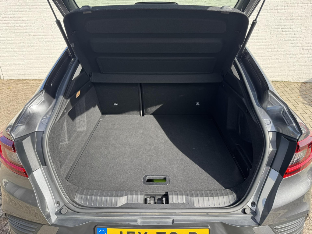 SUV Renault Arkana-1.6 E-Tech Hybrid 145 Intens Camera Clima Navigatie Carplay Adaptieve cruise Lane assist: slika 12 SUV Renault Arkana-1.6 E-Tech Hybrid 145 Intens Camera Clima Navigatie Carplay Adaptieve cruise Lane assist: slika 12