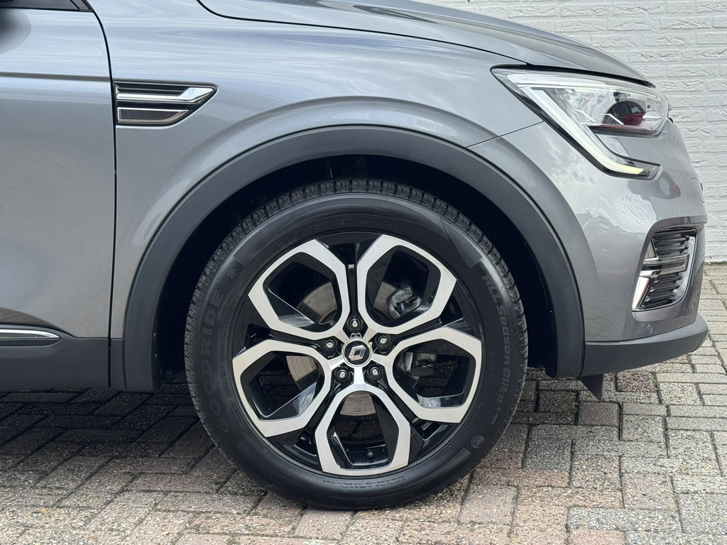 SUV Renault Arkana-1.6 E-Tech Hybrid 145 Intens Camera Clima Navigatie Carplay Adaptieve cruise Lane assist: slika 8 SUV Renault Arkana-1.6 E-Tech Hybrid 145 Intens Camera Clima Navigatie Carplay Adaptieve cruise Lane assist: slika 8