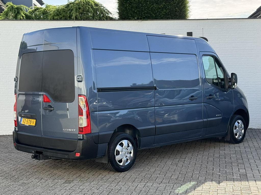 Renault Master-T33 2.3 dCi L2H2 Airco Trekhaak Cruise 3 Zits Pdc Goed onderhouden - Furgon: slika 2 Renault Master-T33 2.3 dCi L2H2 Airco Trekhaak Cruise 3 Zits Pdc Goed onderhouden - Furgon: slika 2