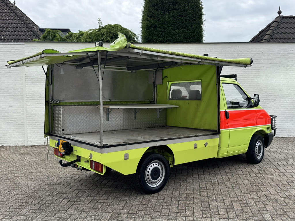 Volkswagen Transporter-2.5 5-cilinder benzine 4x4 syncro ex Zwitserse brandweer Trekhaak Verstralers Laadruimte ventilatie - Dostavno vozilo sa ceradom: slika 2 Volkswagen Transporter-2.5 5-cilinder benzine 4x4 syncro ex Zwitserse brandweer Trekhaak Verstralers Laadruimte ventilatie - Dostavno vozilo sa ceradom: slika 2