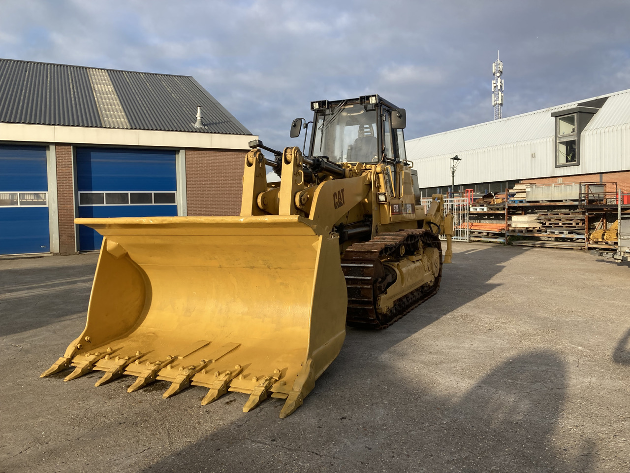 CATERPILLAR 973 - Utovarivač guseničar: slika 2 CATERPILLAR 973 - Utovarivač guseničar: slika 2