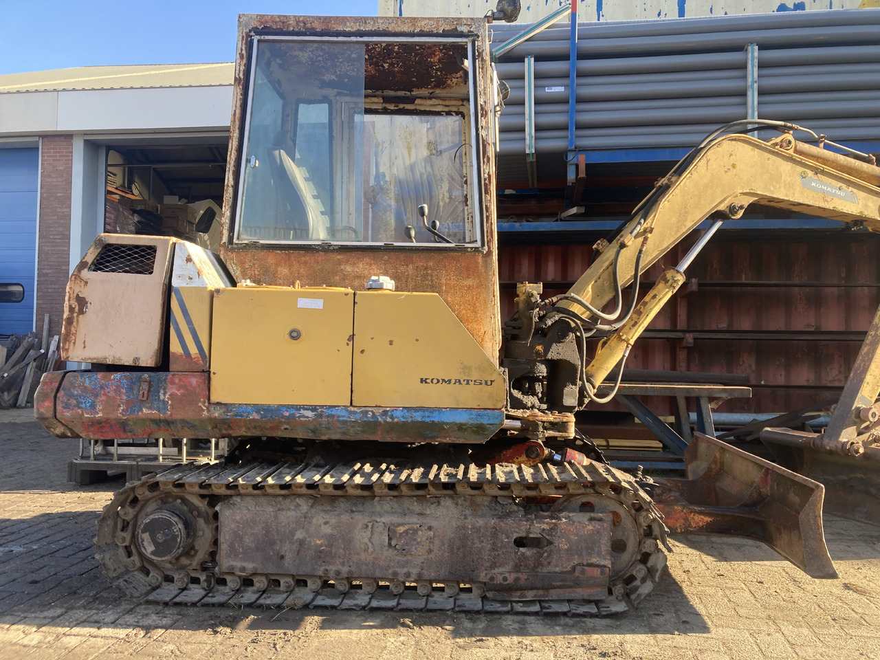 KOMATSU PC30-5 - Mini bager: slika 5 KOMATSU PC30-5 - Mini bager: slika 5