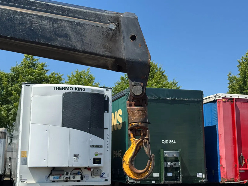 DAF CF 85.360 8x2*6 HIAB 42T/m Crane - Kamion sa tovarnim sandukom, Kamion sa dizalicom: slika 4 DAF CF 85.360 8x2*6 HIAB 42T/m Crane - Kamion sa tovarnim sandukom, Kamion sa dizalicom: slika 4