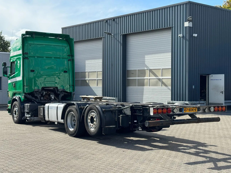Scania R500 V8 6x2 Retarder Chassis WB 5.10 - Kamion sa golom šasijom i zatvorenom kabinom: slika 4 Scania R500 V8 6x2 Retarder Chassis WB 5.10 - Kamion sa golom šasijom i zatvorenom kabinom: slika 4