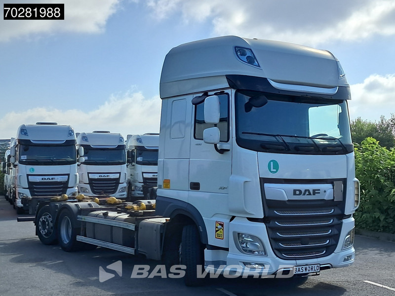 DAF XF 480 6X2 SSC Retarder 2x Tanks Lift+Lenkachse ACC LED - Kamion za prevoz kontejnera/ Kamion sa promenjivim sandukom: slika 3 DAF XF 480 6X2 SSC Retarder 2x Tanks Lift+Lenkachse ACC LED - Kamion za prevoz kontejnera/ Kamion sa promenjivim sandukom: slika 3