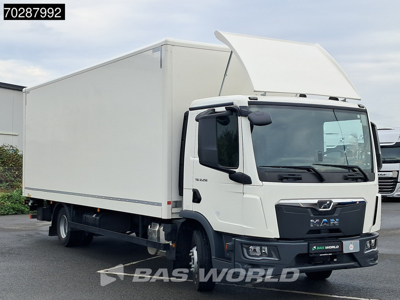 MAN TGL 12.250 4X2 12tonner LOW Mileage! 1500kg Ladebordwand Automatic Euro 6 - Kamion sa zatvorenim sandukom: slika 3 MAN TGL 12.250 4X2 12tonner LOW Mileage! 1500kg Ladebordwand Automatic Euro 6 - Kamion sa zatvorenim sandukom: slika 3