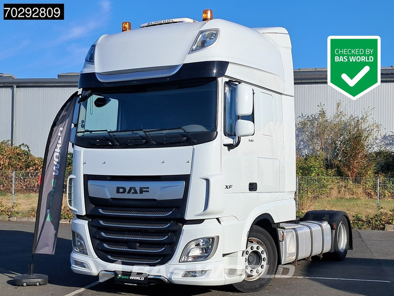 DAF XF 530 4X2 Mega SSC Retarder 2xTanks ACC Standklima Euro 6 - Tegljač: slika 1 DAF XF 530 4X2 Mega SSC Retarder 2xTanks ACC Standklima Euro 6 - Tegljač: slika 1