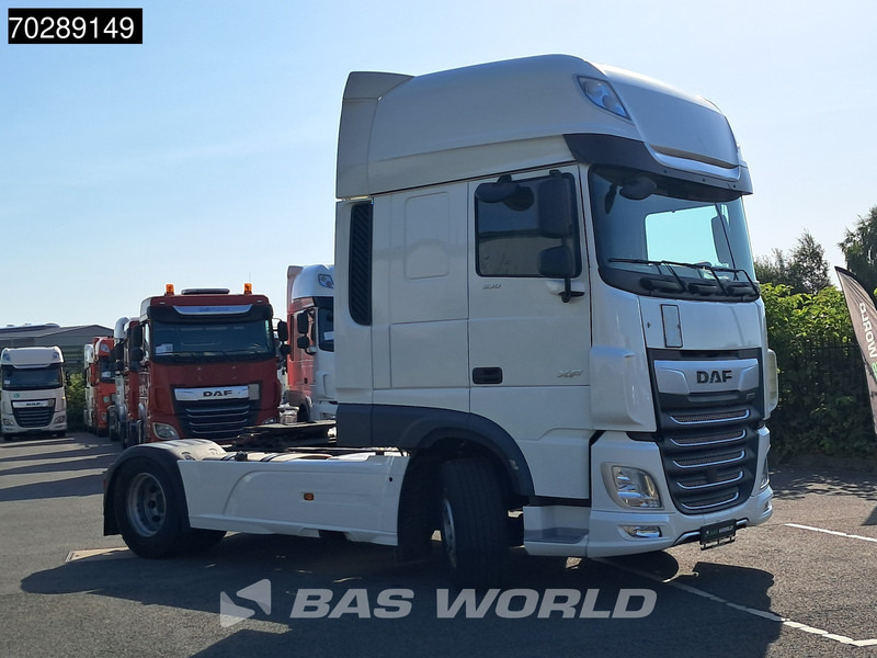 DAF XF 530 4X2 SSC Retarder 2xTanks ACC Euro 6 - Tegljač: slika 3 DAF XF 530 4X2 SSC Retarder 2xTanks ACC Euro 6 - Tegljač: slika 3