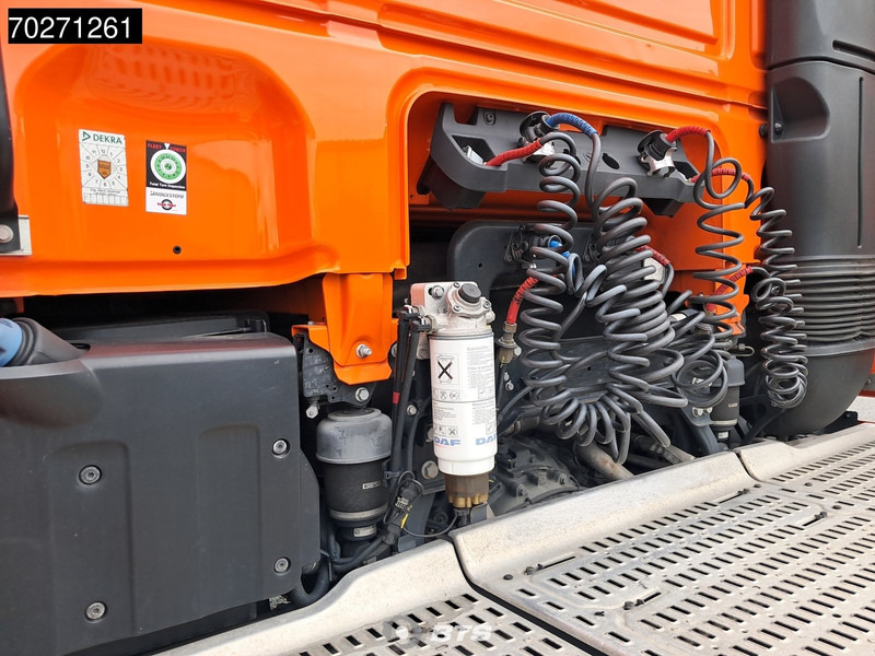 DAF XF 530 4X2 SSC Retarder Alcoa 2x Tanks Standklima Navi ACC LED - Tegljač: slika 3 DAF XF 530 4X2 SSC Retarder Alcoa 2x Tanks Standklima Navi ACC LED - Tegljač: slika 3