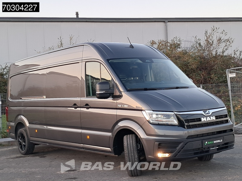 Volkswagen Crafter 177pk Automatik 180PS AHK L4H3 ACC LED Navi Kamera Parkensensoren Euro6 L3H2 A/C Towbar - Furgon: slika 5 Volkswagen Crafter 177pk Automatik 180PS AHK L4H3 ACC LED Navi Kamera Parkensensoren Euro6 L3H2 A/C Towbar - Furgon: slika 5