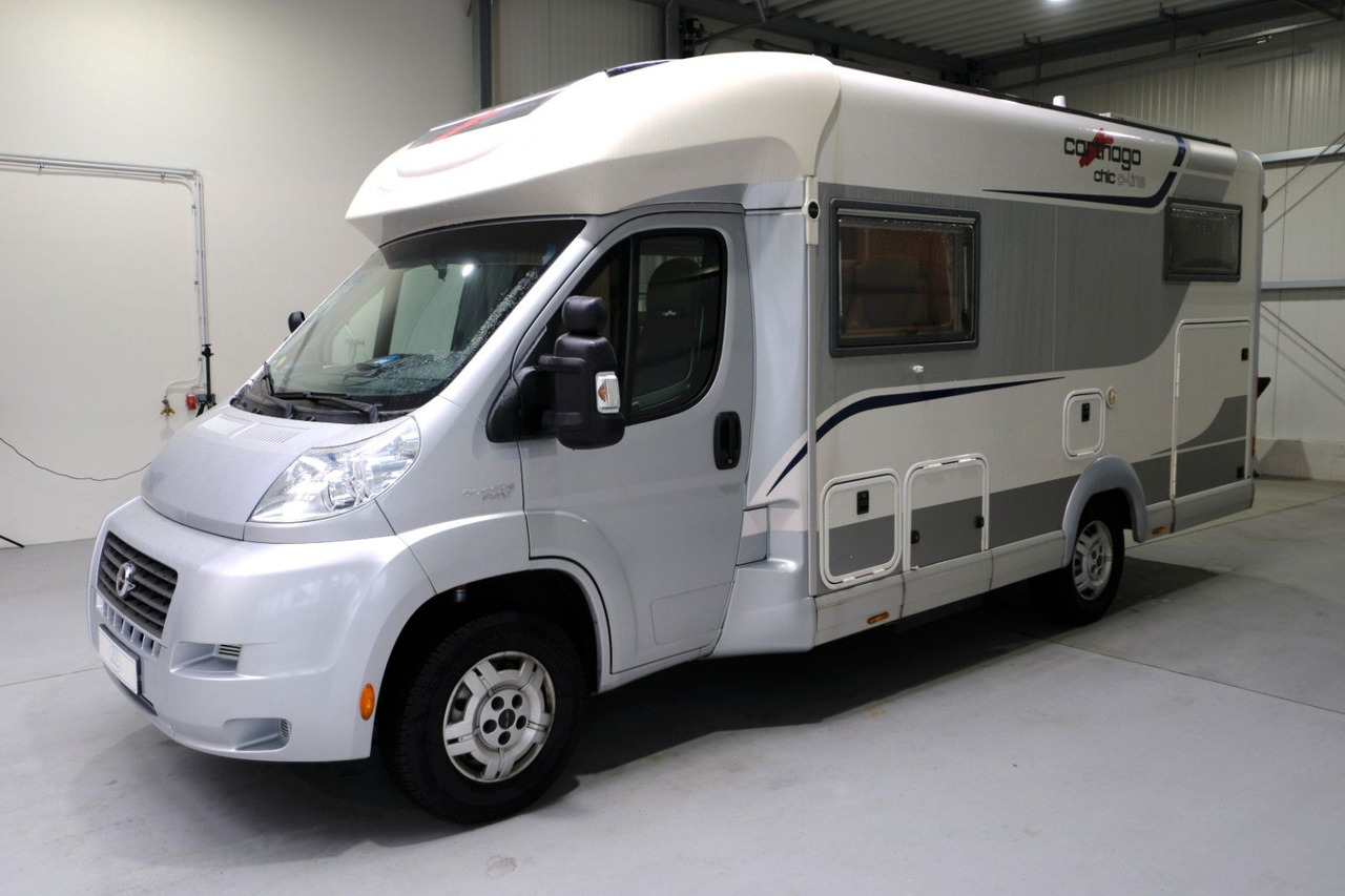 Carthago Chic C-Line T4.3-AUTOMATIK-EINZELBETTEN-GARAGE - Poluintegrisani kamper: slika 2 Carthago Chic C-Line T4.3-AUTOMATIK-EINZELBETTEN-GARAGE - Poluintegrisani kamper: slika 2