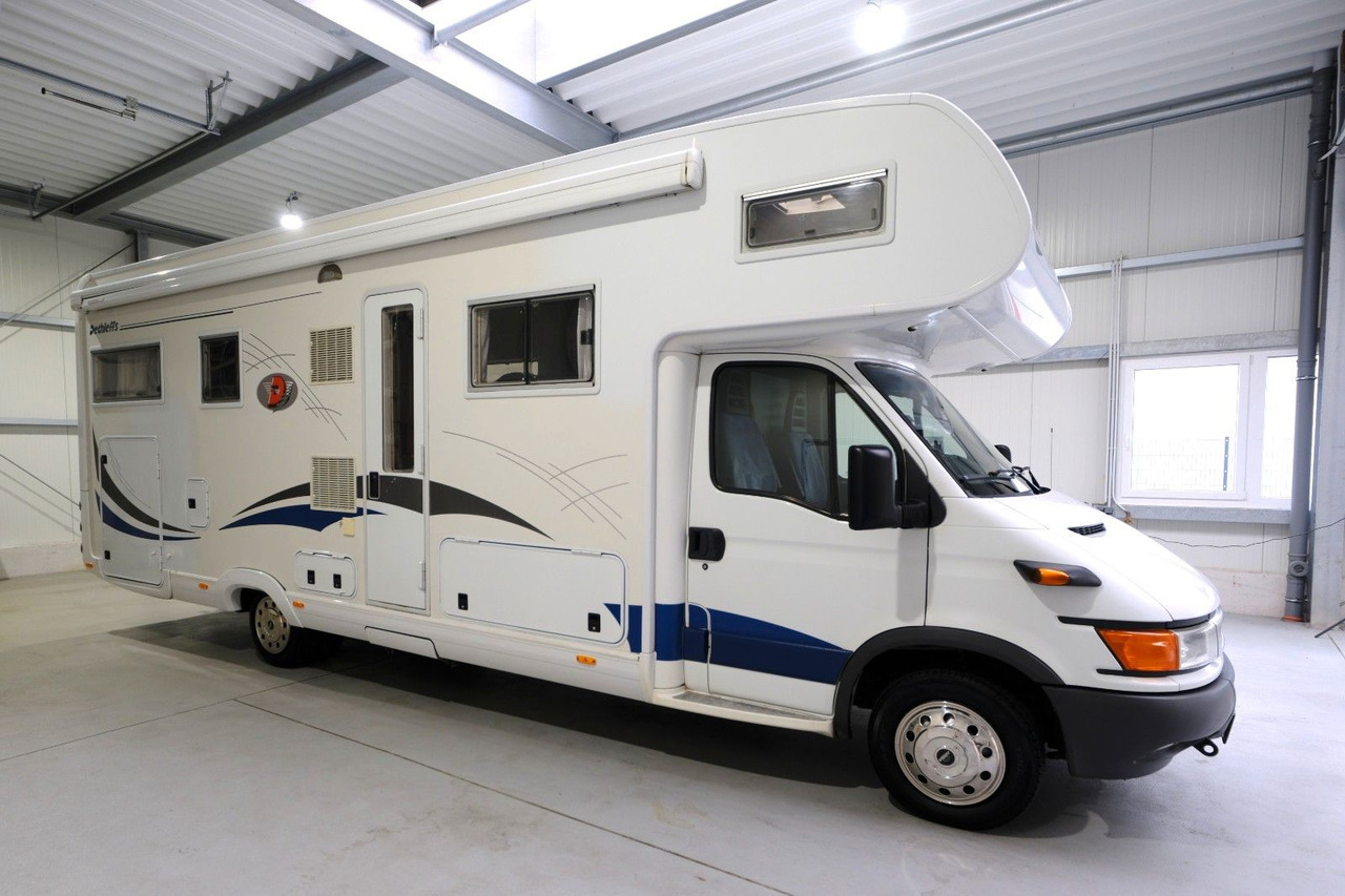 Dethleffs Globetrotter A 8000 XXL/Festbett/Garage/Solar - Alkoven kamper: slika 2 Dethleffs Globetrotter A 8000 XXL/Festbett/Garage/Solar - Alkoven kamper: slika 2