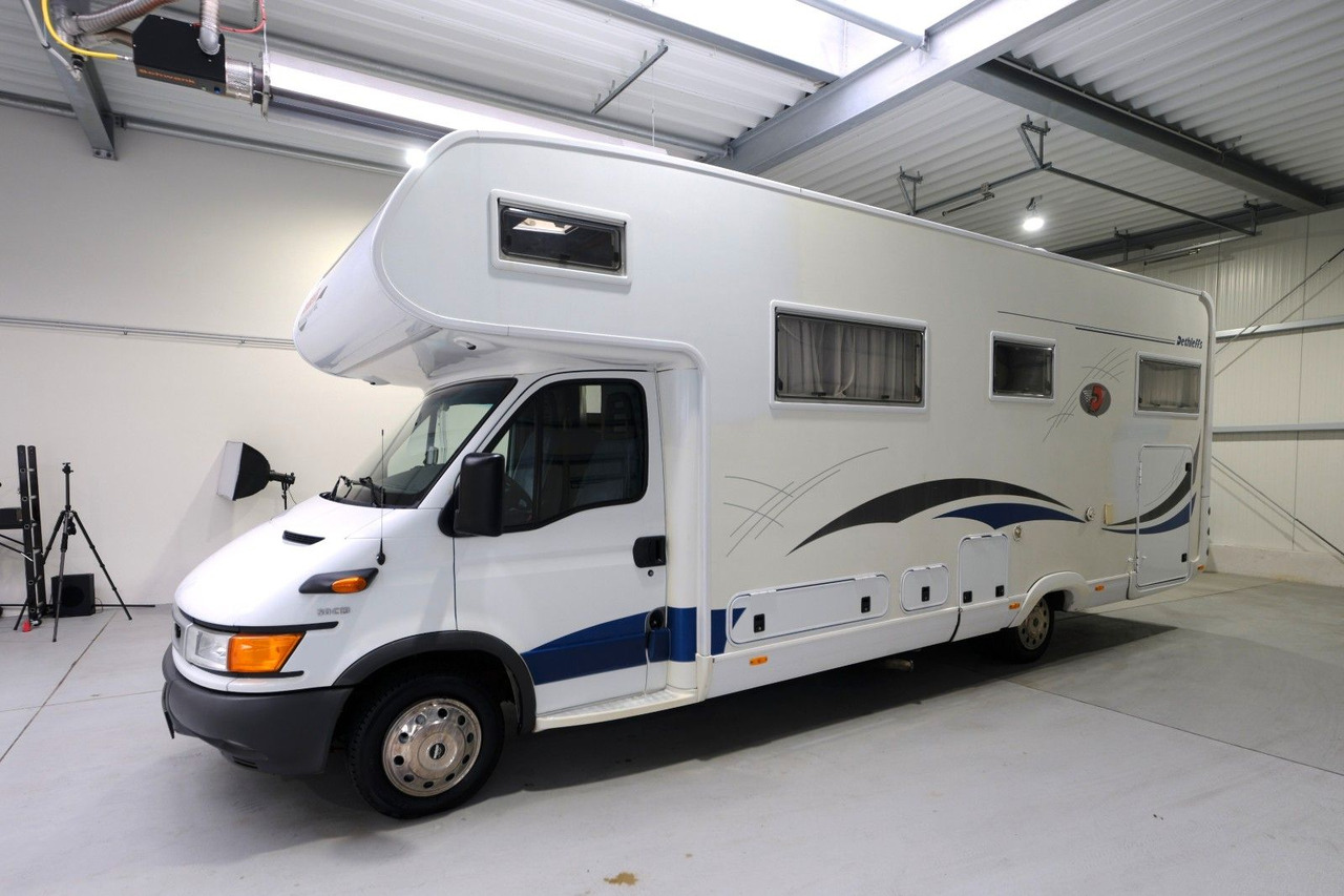 Dethleffs Globetrotter A 8000 XXL/Festbett/Garage/Solar - Alkoven kamper: slika 3 Dethleffs Globetrotter A 8000 XXL/Festbett/Garage/Solar - Alkoven kamper: slika 3