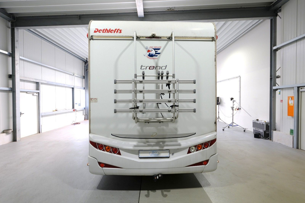 Dethleffs Trend A 7877-2/Automatik/Festbett/2xKlima/Solar - Alkoven kamper: slika 4 Dethleffs Trend A 7877-2/Automatik/Festbett/2xKlima/Solar - Alkoven kamper: slika 4