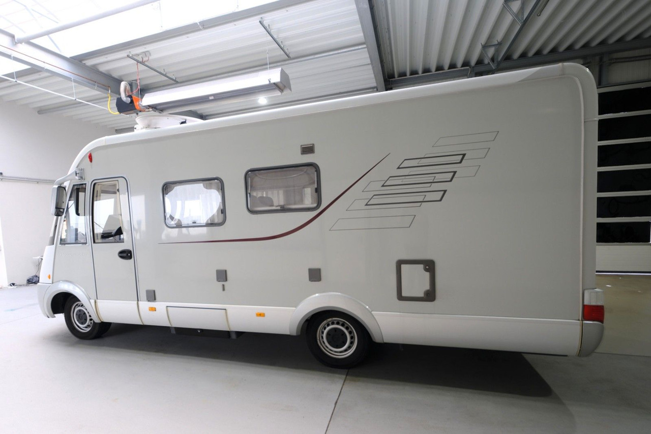 HYMER / ERIBA / HYMERCAR B 655 SL/Festbett+Hubbett/Solar/Klima/TOP - Integrisani kamper: slika 3 HYMER / ERIBA / HYMERCAR B 655 SL/Festbett+Hubbett/Solar/Klima/TOP - Integrisani kamper: slika 3