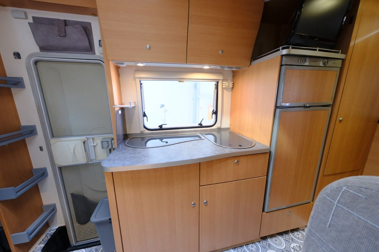 Lizing  Knaus Sun Traveller 658 LG/Festbett/ DPF Grün/Garage Knaus Sun Traveller 658 LG/Festbett/ DPF Grün/Garage: slika 19