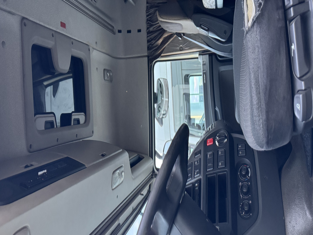 DAF XF 460 - Tegljač: slika 4 DAF XF 460 - Tegljač: slika 4