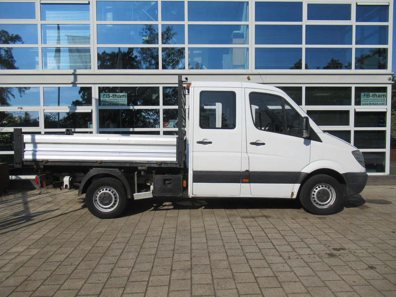 Mercedes-Benz Sprinter 311CDI DOKA Dubbelcabine 3-Z. / S. / W. Kipper Tipper - Dostavno vozilo kiper, Dostavno vozilo sa duplom kabinom: slika 4 Mercedes-Benz Sprinter 311CDI DOKA Dubbelcabine 3-Z. / S. / W. Kipper Tipper - Dostavno vozilo kiper, Dostavno vozilo sa duplom kabinom: slika 4