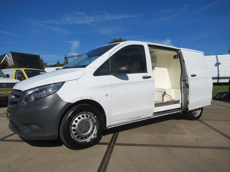 Mercedes-Benz Vito 639/5 4x4 113CDI DENSO koelinbouw - Dostavno vozilo hladnjača: slika 3 Mercedes-Benz Vito 639/5 4x4 113CDI DENSO koelinbouw - Dostavno vozilo hladnjača: slika 3
