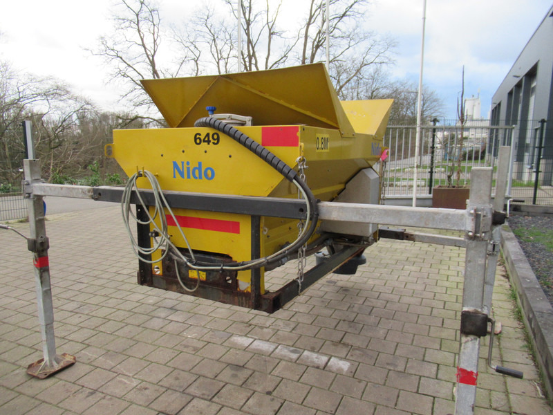 NIDO Stratos B08-18 PALN HYDRO Kort 0,8m3 + 250L Geen bedienkast nog ! - Rasipač peska/ Soli: slika 4 NIDO Stratos B08-18 PALN HYDRO Kort 0,8m3 + 250L Geen bedienkast nog ! - Rasipač peska/ Soli: slika 4