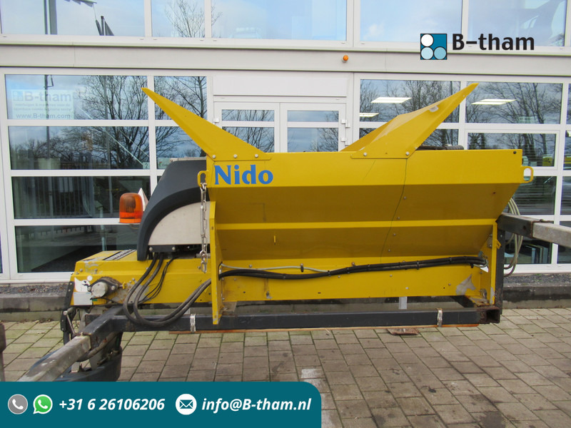 NIDO Stratos B08-18 PALN HYDRO Kort 0,8m3 + 250L Geen bedienkast nog ! - Rasipač peska/ Soli: slika 1 NIDO Stratos B08-18 PALN HYDRO Kort 0,8m3 + 250L Geen bedienkast nog ! - Rasipač peska/ Soli: slika 1