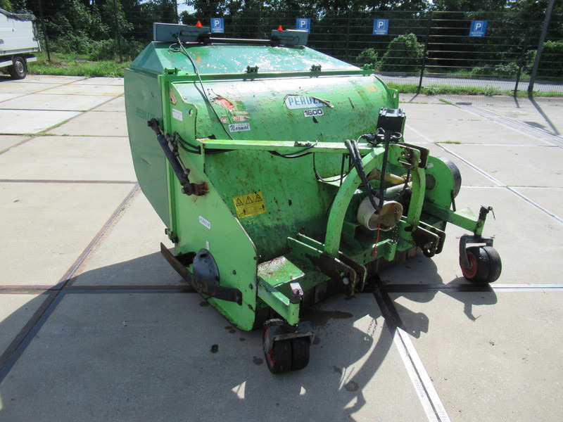 Peruzzo 1600 Klepelmaaier + Opvang - Baštenska kosačica: slika 2 Peruzzo 1600 Klepelmaaier + Opvang - Baštenska kosačica: slika 2