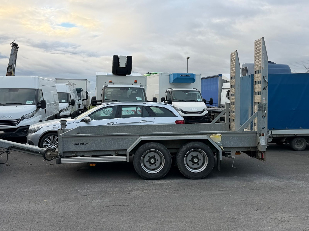Humbaur Tandem-Tieflader HS 654020 TA-BS, Rampen, 4,9NL - Niska prikolica za prevoz: slika 2 Humbaur Tandem-Tieflader HS 654020 TA-BS, Rampen, 4,9NL - Niska prikolica za prevoz: slika 2