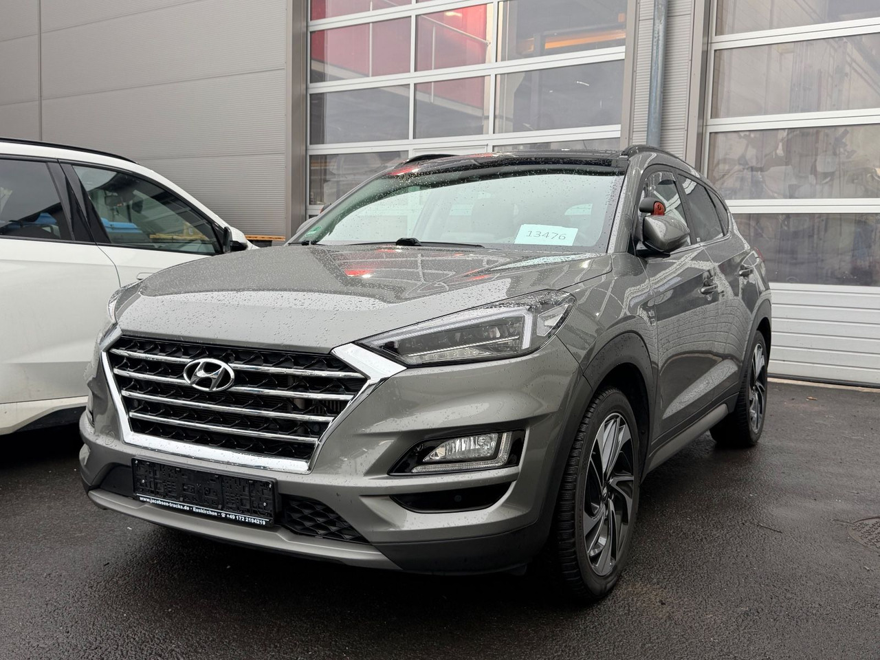 Hyundai Tucson Advantage + Mild-Hybrid Pano, Fahrschule - SUV: slika 1 Hyundai Tucson Advantage + Mild-Hybrid Pano, Fahrschule - SUV: slika 1