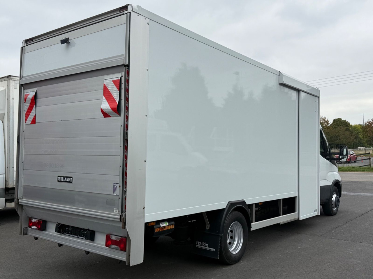 Iveco Daily 70C18 HiMatic / Luft/ Lbw./ Klima/ E6/ Top - Dostavno vozilo sa zatvorenim sandukom: slika 4 Iveco Daily 70C18 HiMatic / Luft/ Lbw./ Klima/ E6/ Top - Dostavno vozilo sa zatvorenim sandukom: slika 4