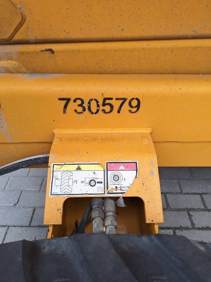 Haulotte H 15 SXL - Lift u obliku makaza: slika 2 Haulotte H 15 SXL - Lift u obliku makaza: slika 2