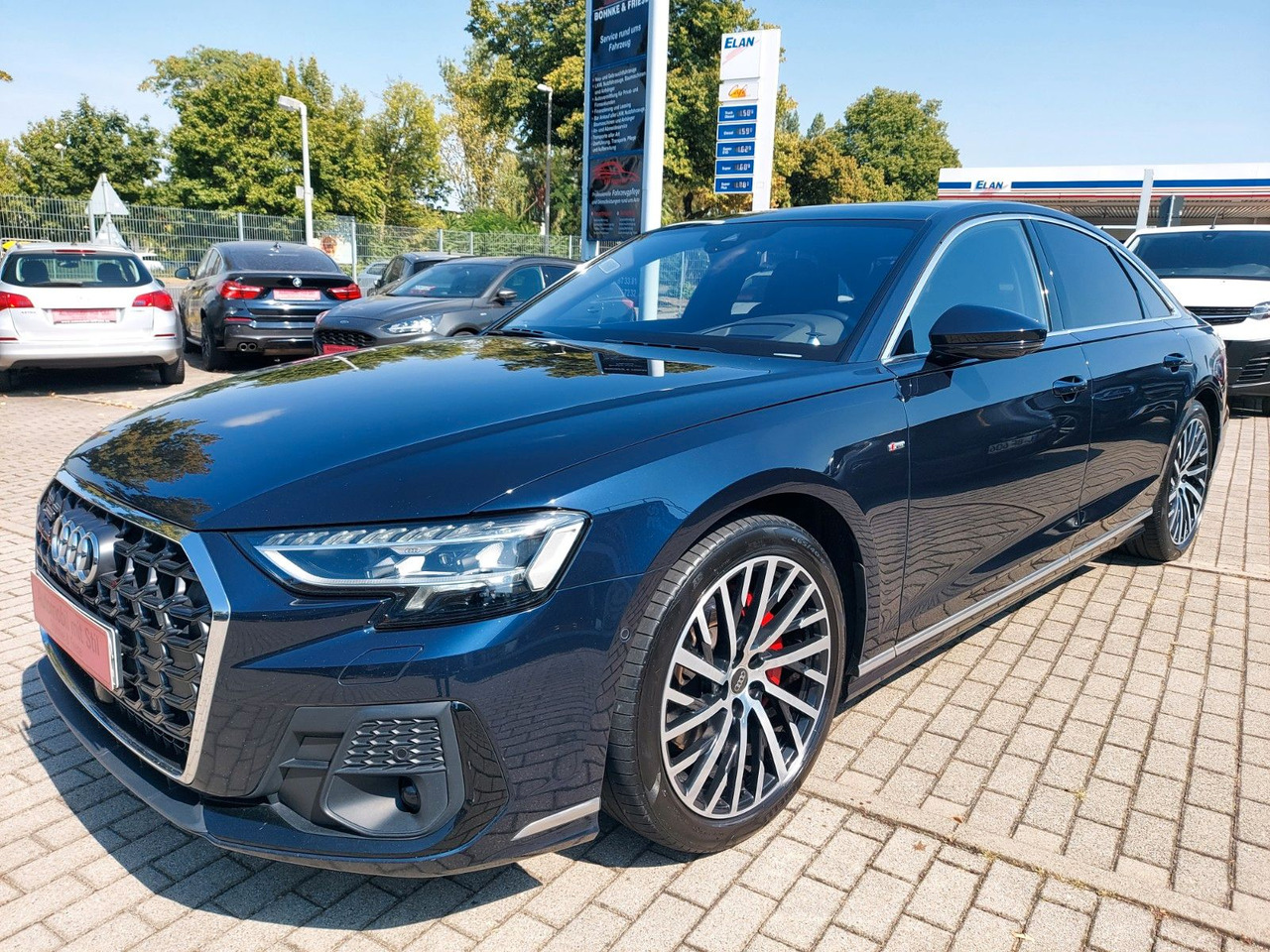 Audi A8 50 TDI quattro S-Line HUD B&O NightVision - Limuzina: slika 5 Audi A8 50 TDI quattro S-Line HUD B&O NightVision - Limuzina: slika 5