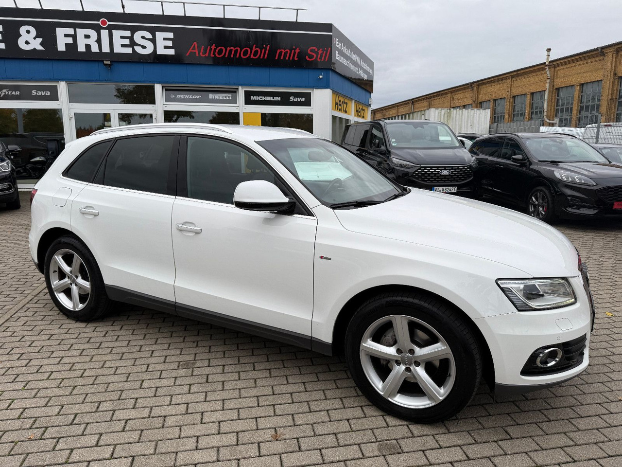 Audi Q5 2.0 TDI CLEAN DIESEL S -LINE XENON LED ACC - SUV: slika 4 Audi Q5 2.0 TDI CLEAN DIESEL S -LINE XENON LED ACC - SUV: slika 4
