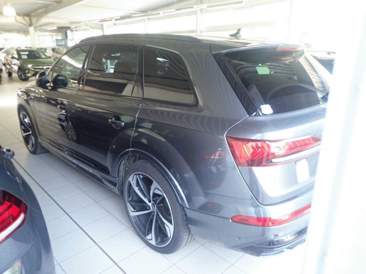 Audi Q7 50 TDI quattro S line 4WS Laser Sitzlüftung - SUV: slika 3 Audi Q7 50 TDI quattro S line 4WS Laser Sitzlüftung - SUV: slika 3