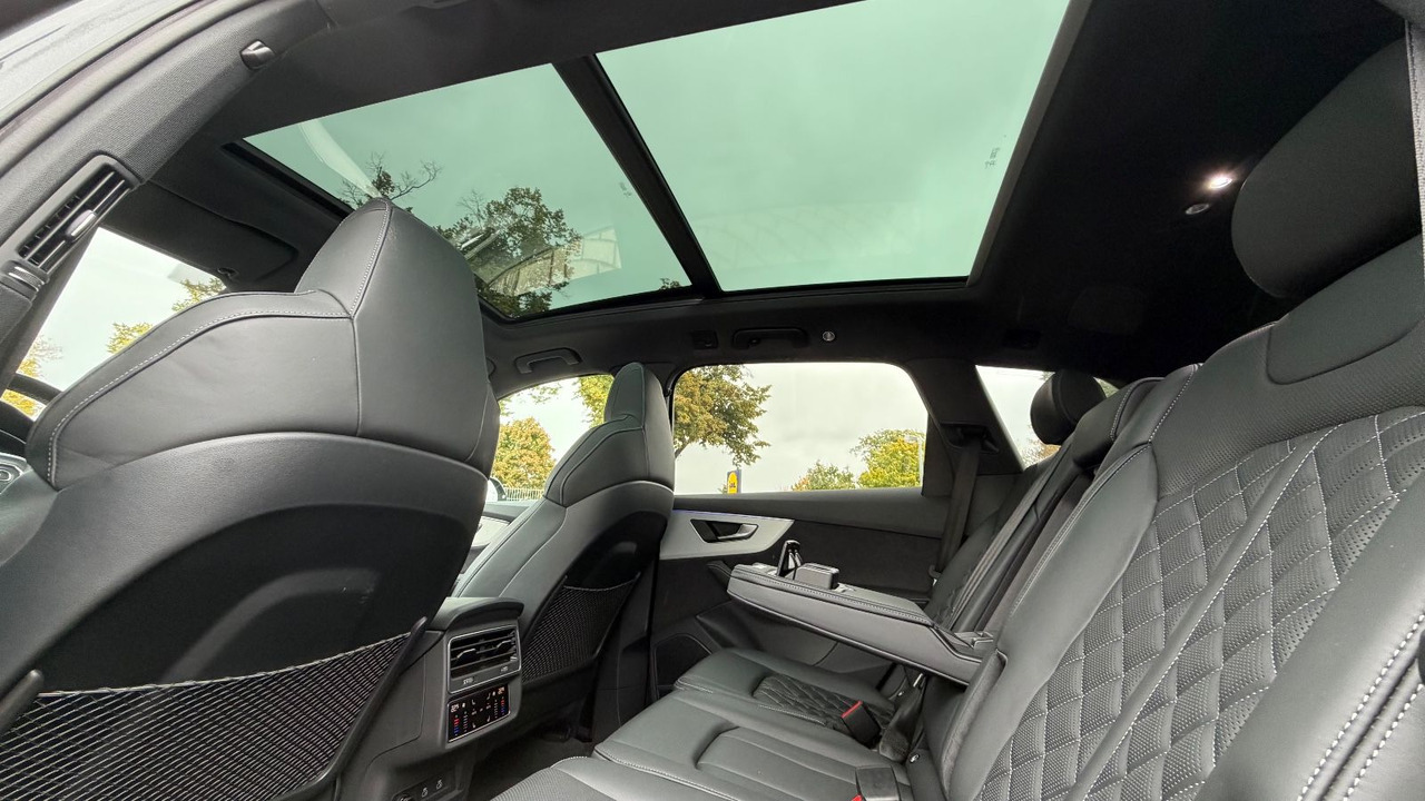 Audi Q7 50 TDI quattro S line 4WS Laser Sitzlüftung - SUV: slika 2 Audi Q7 50 TDI quattro S line 4WS Laser Sitzlüftung - SUV: slika 2
