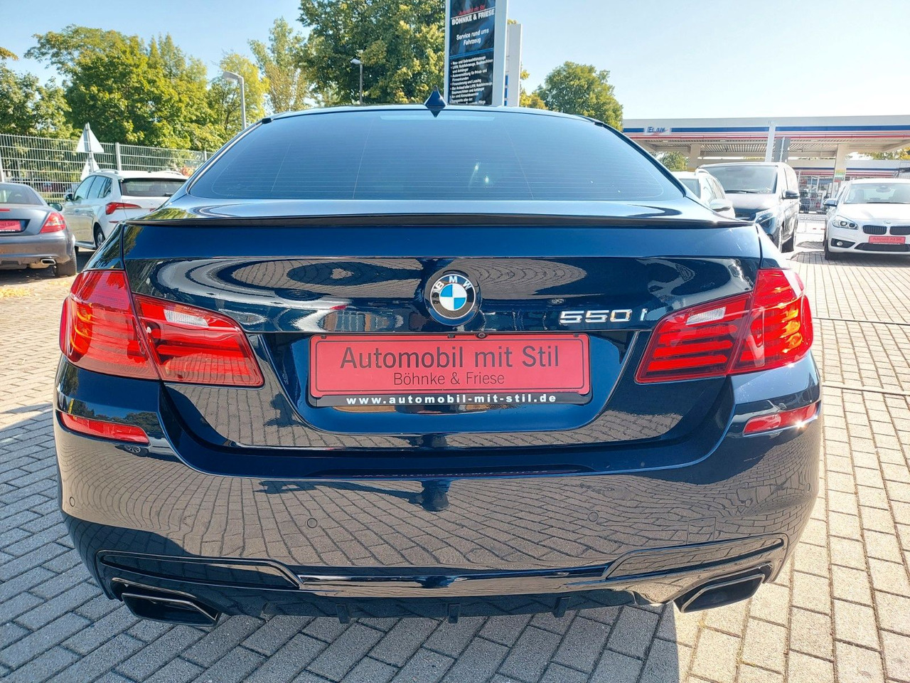 BMW 550i Limousine Autom. M-Sport HUD Glasdach H&K - Limuzina: slika 5 BMW 550i Limousine Autom. M-Sport HUD Glasdach H&K - Limuzina: slika 5