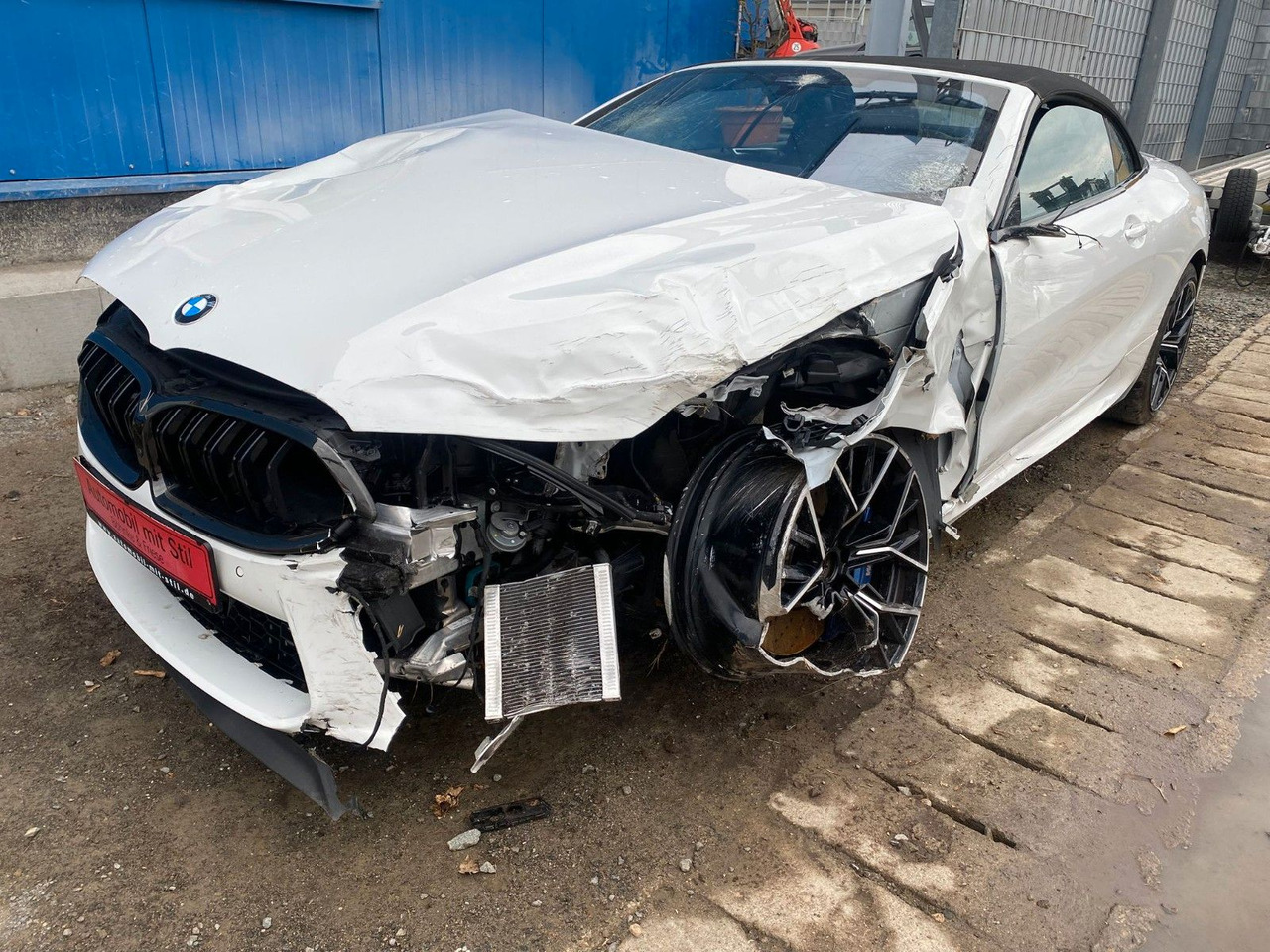 BMW M8 Baureihe M8 Cabrio Competition - Kabriolet: slika 5 BMW M8 Baureihe M8 Cabrio Competition - Kabriolet: slika 5
