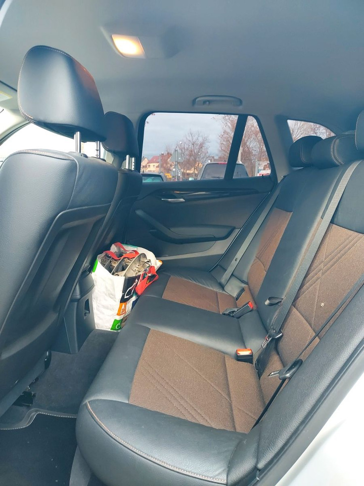 SUV BMW X1 18 d xDrive Xenon Navi Leder AHK: slika 14 SUV BMW X1 18 d xDrive Xenon Navi Leder AHK: slika 14