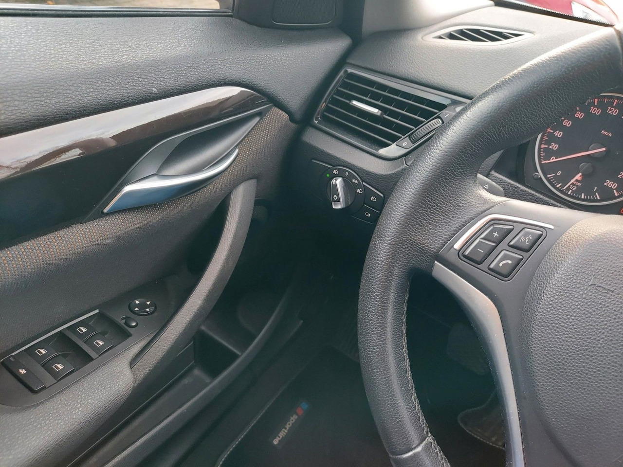 SUV BMW X1 18 d xDrive Xenon Navi Leder AHK: slika 11 SUV BMW X1 18 d xDrive Xenon Navi Leder AHK: slika 11