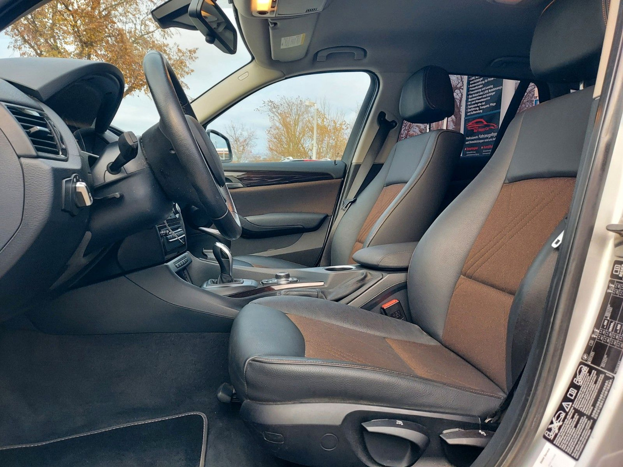 SUV BMW X1 18 d xDrive Xenon Navi Leder AHK: slika 8 SUV BMW X1 18 d xDrive Xenon Navi Leder AHK: slika 8