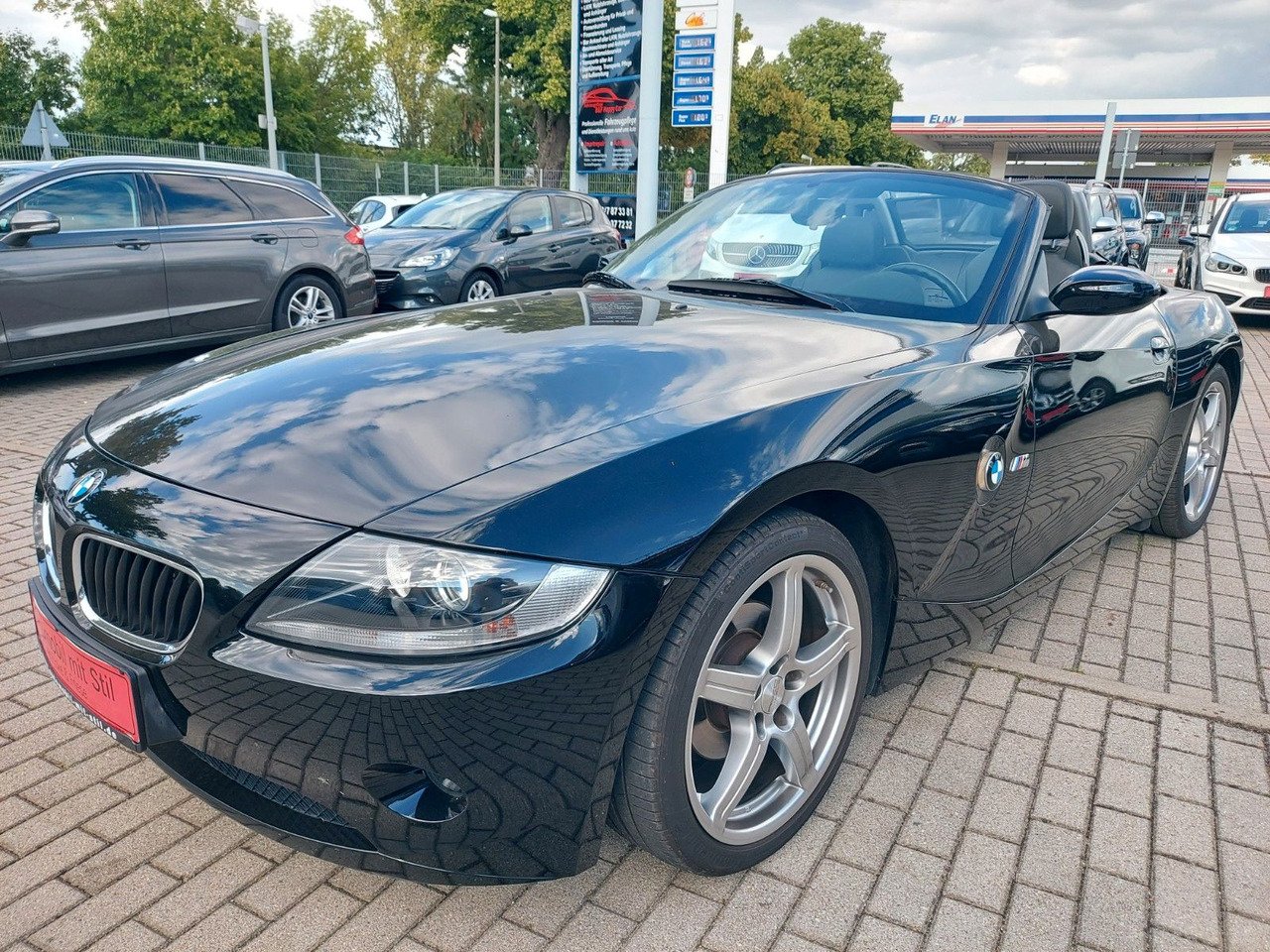BMW Z4 2.2i Roadster Cabrio M-Sport Klima Sitzheiz - Automobil: slika 4 BMW Z4 2.2i Roadster Cabrio M-Sport Klima Sitzheiz - Automobil: slika 4