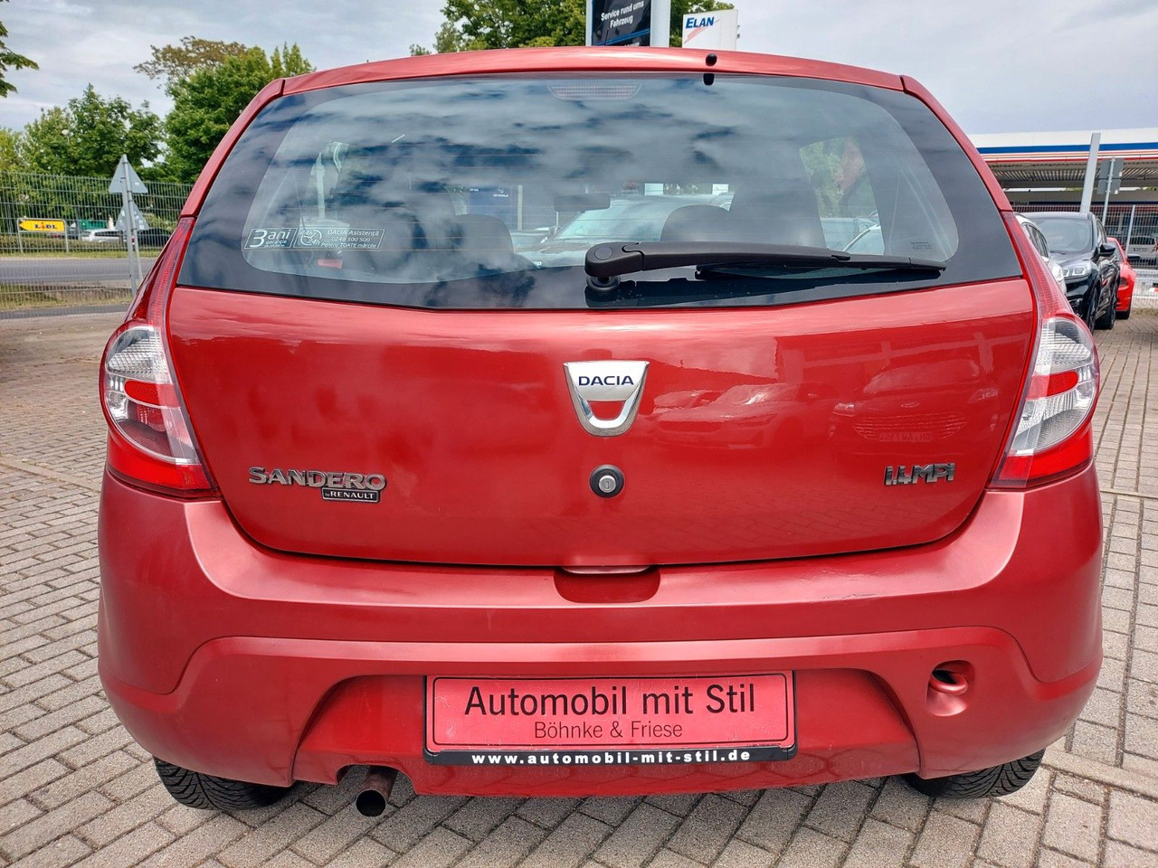 Dacia Sandero 1.4 MPI CD-Radio M+S - Limuzina: slika 5 Dacia Sandero 1.4 MPI CD-Radio M+S - Limuzina: slika 5