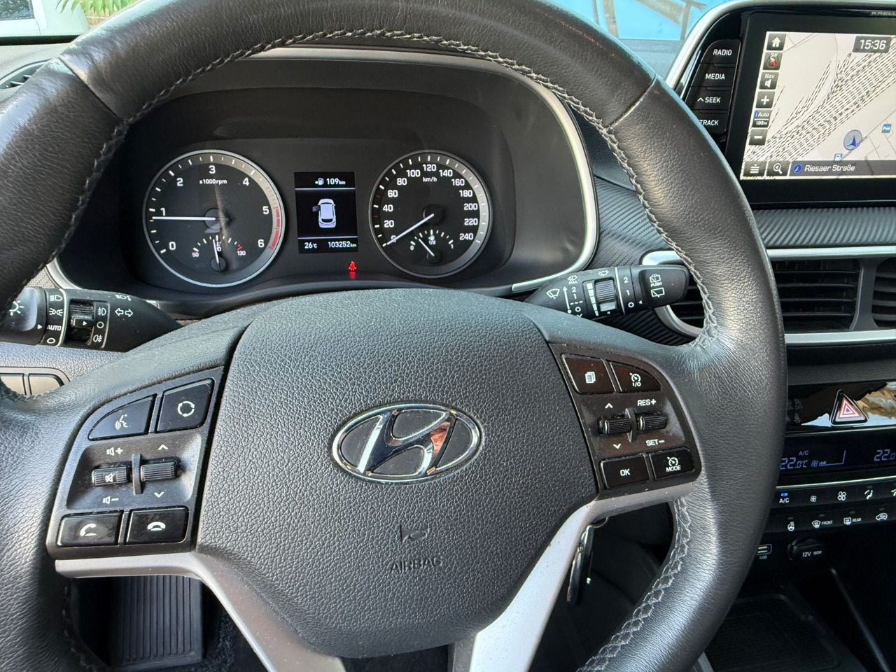 SUV Hyundai Tucson Trend 2WD SHZ KLIMAA. PDC NAVI TEMPOMAT: slika 25 SUV Hyundai Tucson Trend 2WD SHZ KLIMAA. PDC NAVI TEMPOMAT: slika 25