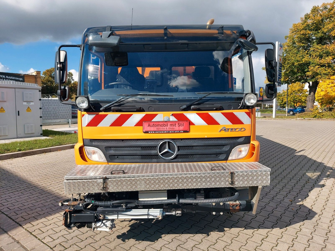 Mercedes-Benz Atego 2 6-Zyl. 4x2 1324 Schmidt SK 600 Klima - Autočistilica: slika 3 Mercedes-Benz Atego 2 6-Zyl. 4x2 1324 Schmidt SK 600 Klima - Autočistilica: slika 3