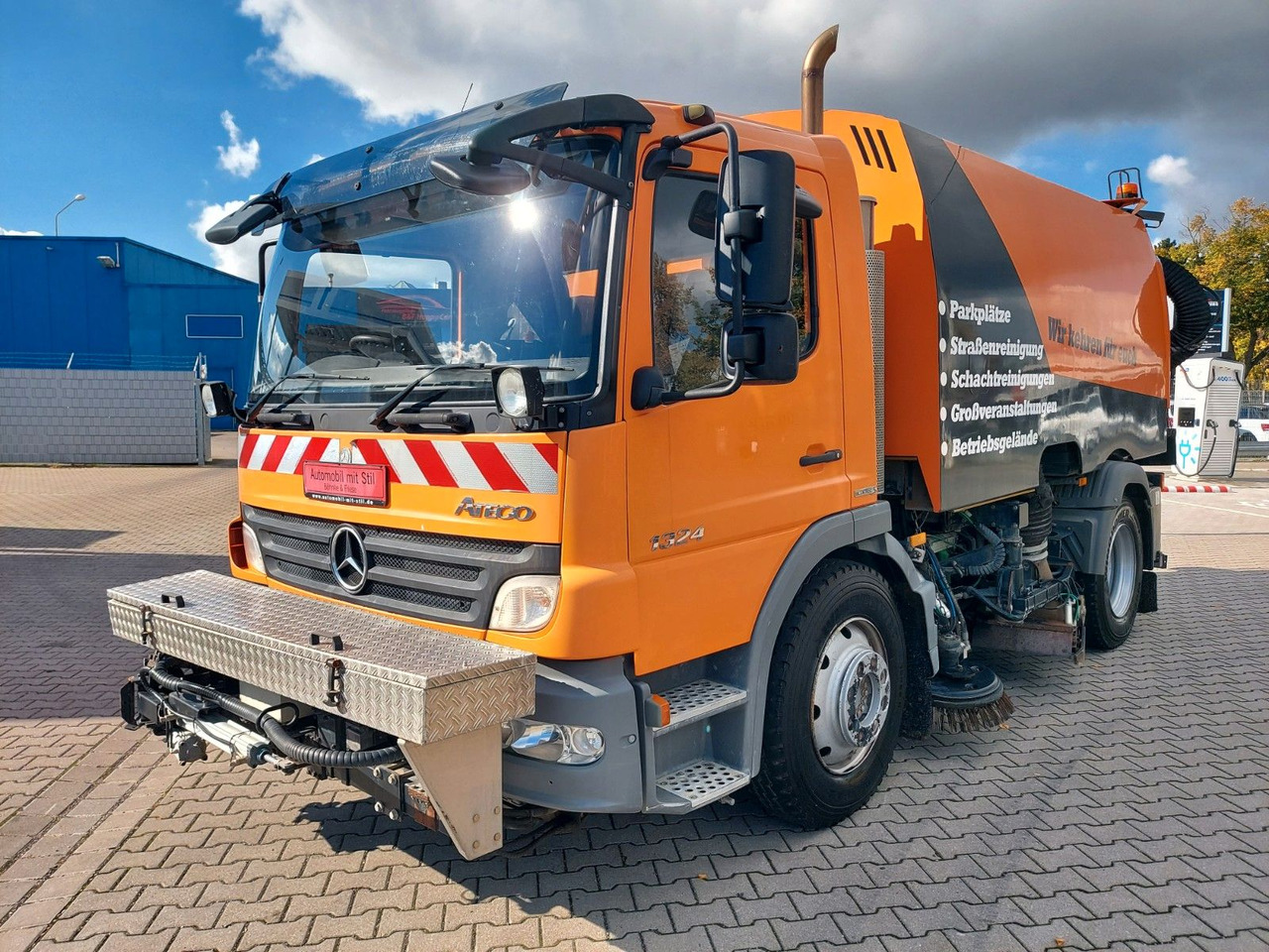 Mercedes-Benz Atego 2 6-Zyl. 4x2 1324 Schmidt SK 600 Klima - Autočistilica: slika 1 Mercedes-Benz Atego 2 6-Zyl. 4x2 1324 Schmidt SK 600 Klima - Autočistilica: slika 1