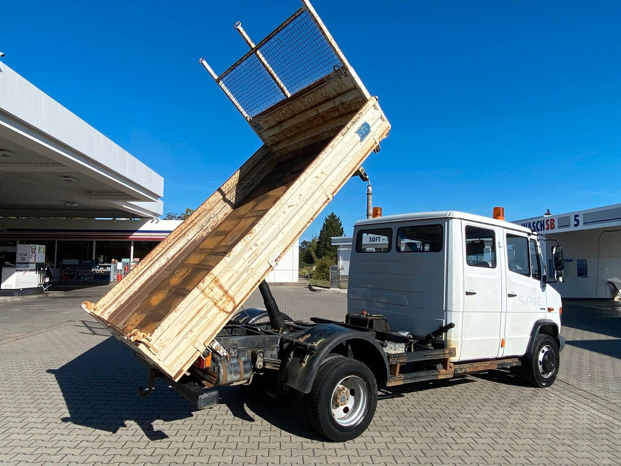 Mercedes-Benz VARIO 816D Doka 3 Seiten Kipper Meiller - Dostavno vozilo kiper, Dostavno vozilo sa duplom kabinom: slika 4 Mercedes-Benz VARIO 816D Doka 3 Seiten Kipper Meiller - Dostavno vozilo kiper, Dostavno vozilo sa duplom kabinom: slika 4