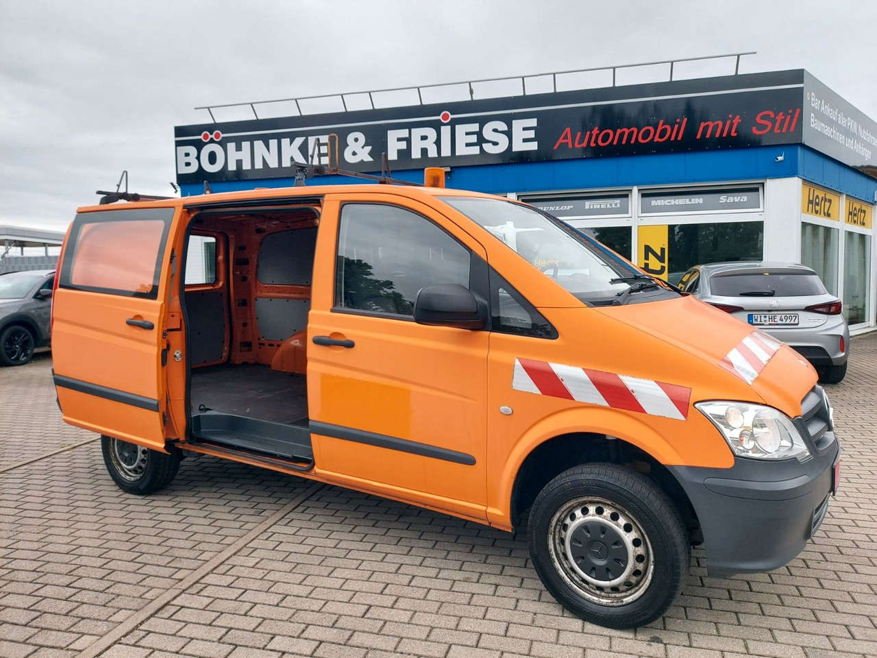 Mercedes-Benz Vito Kasten 4x4 113 CDI lang AUTOMATIK EURO 5 - Putnički kombi: slika 1 Mercedes-Benz Vito Kasten 4x4 113 CDI lang AUTOMATIK EURO 5 - Putnički kombi: slika 1