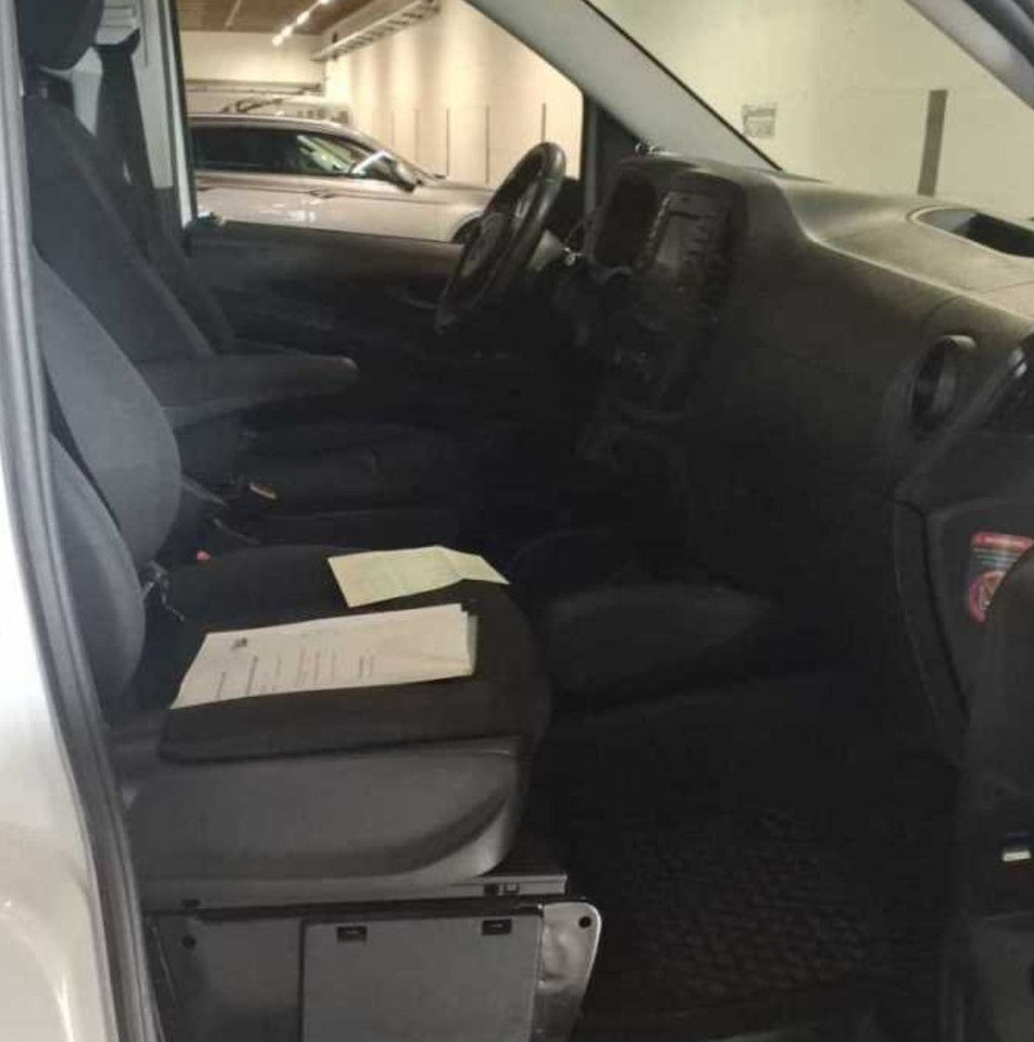 Mercedes-Benz Vito Mixto 119 CDI Lang AUTOMATIK KLIMA - Putnički kombi: slika 5 Mercedes-Benz Vito Mixto 119 CDI Lang AUTOMATIK KLIMA - Putnički kombi: slika 5